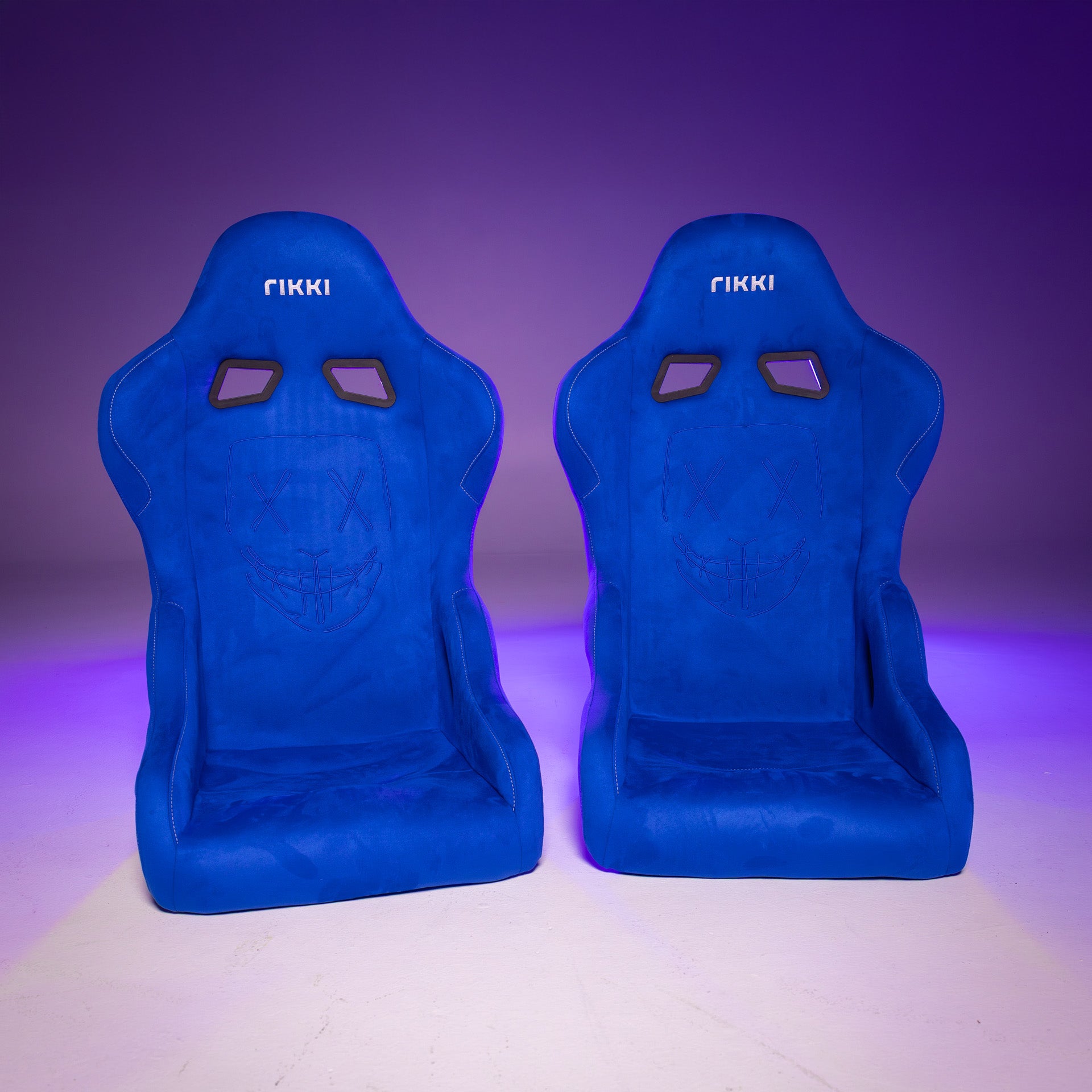 Two Blue Rikki Race Seat, Front Angle